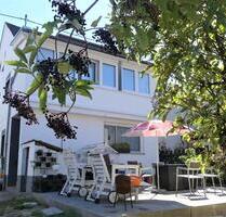 provisionsfreies Einfamilienhaus mit großem Grundstück - Gückingen