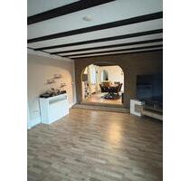 Helle ca. 100m² Obergeschosswohnung mit Dachterrasse - Krummhörn