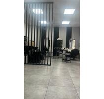 ❌ Gewerbe Laden ❌ - 123,00 EUR Kaltmiete, ca.  123,00 m² in Duisburg (PLZ: 47169) Hamborn