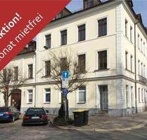 +++ Helle Dachgeschosswohnung im Herzen von Zwickau mit Einbauküche +++