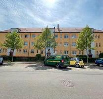 *** 2 Raum Wohnung I 1.7.25 I ruhige Lage I kleine Oase I Nähe zum Cossi *** - Leipzig Südwest