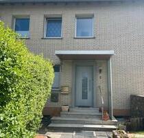 Zweifamilienhaus - 490.000,00 EUR Kaufpreis, ca.  184,00 m² in Bad Honnef (PLZ: 53604)