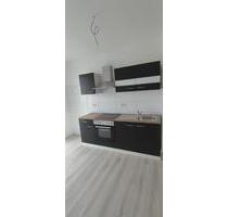 Modernisierte Wohnung mit Einbauküche und riesigen Balkon!!! - Dessau-Roßlau Brambach