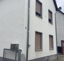 Mietwohnung - 750,00 EUR Kaltmiete, in Urmitz (PLZ: 56220)
