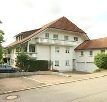 Gemütliche 4-Zi.-Wohnung m. Balkon u. Garage i. ruhiger Lage, Murg-Niederhof