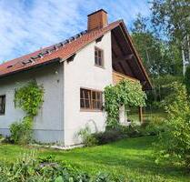 Idyllisches Zweiparteienhaus - 349.000,00 EUR Kaufpreis, ca.  180,00 m² in Weißenbrunn (PLZ: 96369)