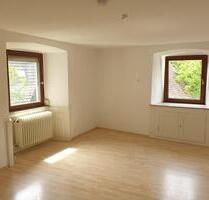 2,5-Zimmer-Wohnung mit Loggia und Einbauküche in Badenweiler