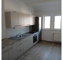 Attraktive 5-Raum-Wohnung inkl. Einbauküche - Aue-Bad Schlema