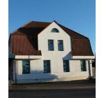 Helle 4-Zimmer Wohnung 90m² Tellingstedt mit Carport zu vermieten