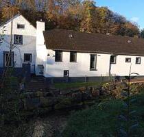 Liebevoll sanierte Bruchsteinhäuser mit besonderem Interieur - Blankenheim