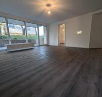 Helle renovierte 3-Zimmer-Wohnung mit Terrasse in Gr. Berkel - Aerzen