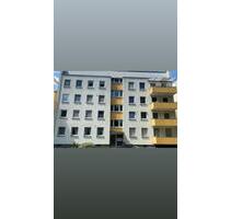 Frisch-renovierte 3-Zimmer-Wohnung mit Balkon in Offenbach - Offenbach am Main Buchrain