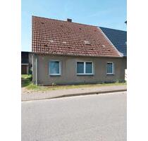Doppelhaushälfte mit Garage und Scheune - Plau am See