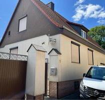 Mehrfamilienhaus mit großem Garten in ruhiger Lage - Sülzetal