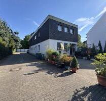 Freistehendes 3 Familienhaus in Oberhausen Sterkrade Alsfeld