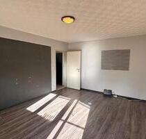 Helle 2-Zimmer-Wohnung mit 2 Balkonen - Kaiserslautern