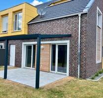 3 Zi-Whg mit überdachter Terrasse und kleinem Garten - Jever