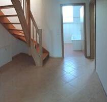 Wohnung 4 Raum mit Galerie, Küche und Balkon - Fürstenwalde (Spree)