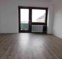 Praktisches Single-Appartement mit Balkon... in zentraler Lage!!! - Duisburg Rheinhausen