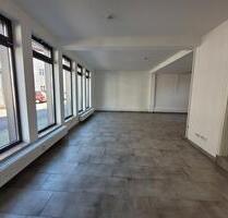 ERSTBEZUG NACH UMBAU!!! 1- Zimmerwohnung mit Pkw-Stellplatz - Bad Hersfeld