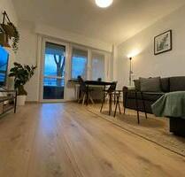 möblierte 2,5-Zimmer-Wohnung mit Balkon - Duisburg Duisburg-Mitte
