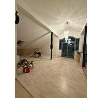 Klimatisierte, schöne 3 Zimmer Wohnung in Mettenheim - Mühldorf am Inn