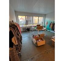 Büro in Stuttgart 8€ - 1.760,00&nbsp;EUR Kaltmiete, ca.&nbsp; 8,00&nbsp;m&sup2; in Stuttgart (PLZ: 70563) Vaihingen