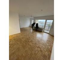 1 Zimmer Whg mit Bergblick, Stellplatz, neben der TH, unvermietet - Rosenheim Innenstadt