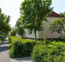Sanierte Erdgeschosswohnung - zentral und doch angenehm ruhig - Borna