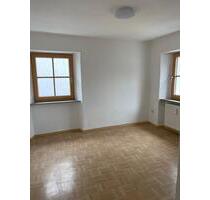 1 ZKB, neu renoviert, ca. 30 m2, Nähe DEZ - Regensburg Konradsiedlung