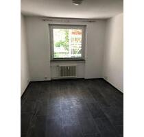 Sanierungsbedürftige 2-Zimmer Wohnung zu verkaufen - Osnabrück Nahne