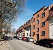 So macht wohnen Spaß: günstig 2-Zimmer-Wohnung frisch renoviert, zu sofort anmietbar! - Lübeck Sankt Lorenz Nord