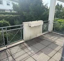 Teilmöblierte 2 Z. Wohnung, Balkon, EBK, Nerotal - Idstein