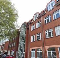 Wohnung frei in Sudenburg! - 419,00 EUR Kaltmiete, ca.  58,70 m² in Magdeburg (PLZ: 39112) Leipziger Straße