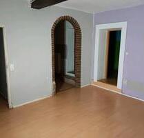 3 Zimmer Wohnung in Zentrum von Gernsheim zum selbst herrichten - Biebesheim am Rhein