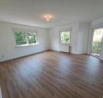 Frisch renovierte 4-Zimmer-Wohnung mit 2 Balkonen in MZ-Finthen - Mainz