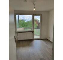 Attraktive 3 RKDB mit Balkon & Gartennutzung - Heiligenhaus