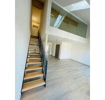 ZU VERMIETEN: Moderne 2,5-Zimmer Galeriewohnung 100 qm + Balkon - Weilheim in Oberbayern