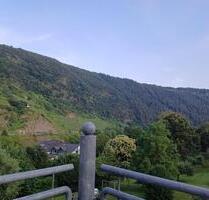 Gemütliche 2-Zimmer-Dachgeschosswohnung mit Balkon & Stellplatz - Traben-Trarbach