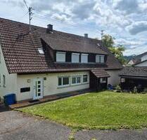 Haus Zweifamilienhaus - 390.000,00 EUR Kaufpreis, in Epfendorf (PLZ: 78736)