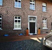Wohnen in saniertem Denkmalhof - 510,00 EUR Kaltmiete, ca.  60,00 m² in Jüchen (PLZ: 41363)
