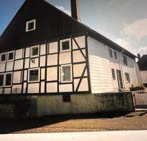 4-Familienhaus mit 6 Garagen ruhige Lage in Warstein-Belecke