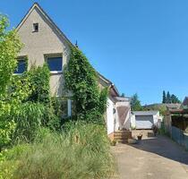 Doppelhaushälfte mit großem Garten Ahrensburg West