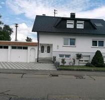 Zweifamilienhaus - 447.000,00 EUR Kaufpreis, ca.  184,00 m² in Kolbingen (PLZ: 78600)