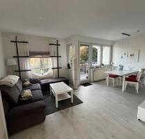 Möblierte 3 Zimmerwohnung in Leonberg mit Balkon und Stellplatz