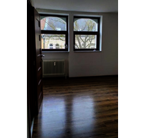Vermiete Wohnung 125 qm - 850,00 EUR Kaltmiete, ca.  125,00 m² in Gelsenkirchen (PLZ: 45892) Resse