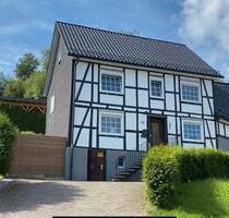 Fachwerkhaus zu verkaufen - 285.000,00 EUR Kaufpreis, ca.  140,00 m² in Winterberg (PLZ: 59955)