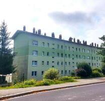 Renovierte 2-Raum-Wohnung mit tollem Ausblick in Frankenblick
