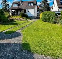 Sanierungsbedürftiges Einfamilienhaus mit großem Garten & Garage - Kassel Harleshausen