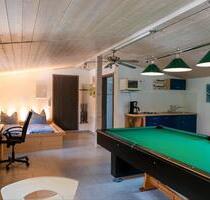 Ferienwohnung Hallbergmoos, Nähe Flughafen München, Therme Erding